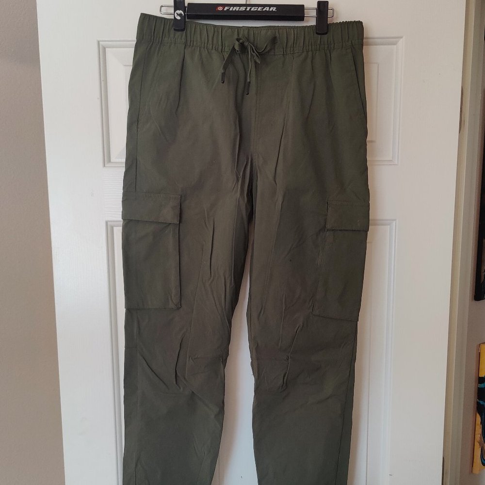 H&M Slim Fit Cargo Pants - Sm